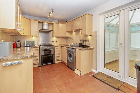 undefined, Mellodew Drive, Oldham, OL1