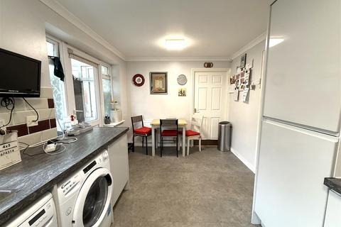 4 bedroom detached house for sale, Lower Birches Way, Rugeley