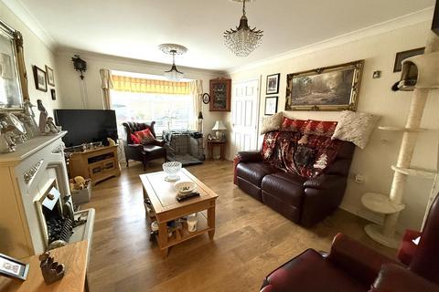 4 bedroom detached house for sale, Lower Birches Way, Rugeley