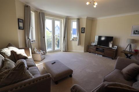 undefined, 2 Talygarn Court, Talygarn Manor, Pontyclun, Rhondda Cynon Taff, CF72 9UH