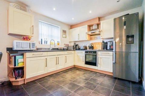 4 bedroom townhouse for sale, Ragstone Close, Walsall WS2