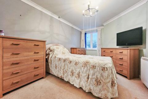 1 bedroom flat for sale, The Grove, Westgate-on-sea CT8