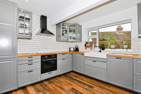 4 bedroom detached bungalow for sale, Minehead TA24