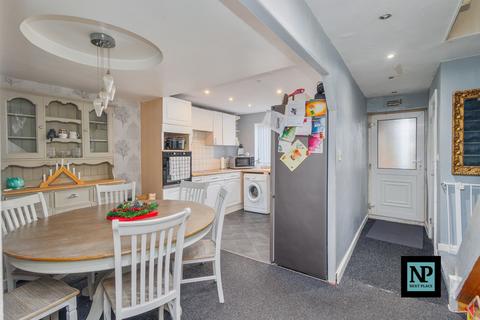 3 bedroom terraced house for sale, Ivatt, Tamworth, B77