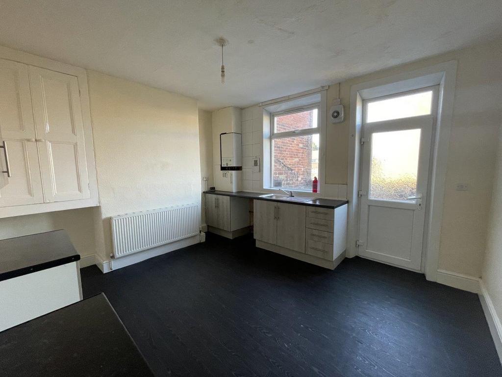 52 DE6 D86-9 E8 D-493 B-9355-4 FC66 F0 D19 C5.jpg