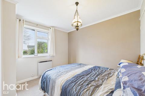 2 bedroom semi-detached bungalow for sale, Aldreth Road, Haddenham
