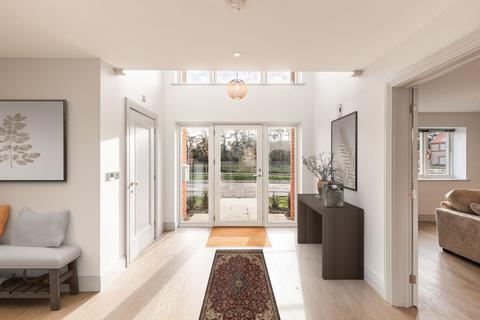 4 bedroom detached house for sale, Detached Home with Pond Views in Docking