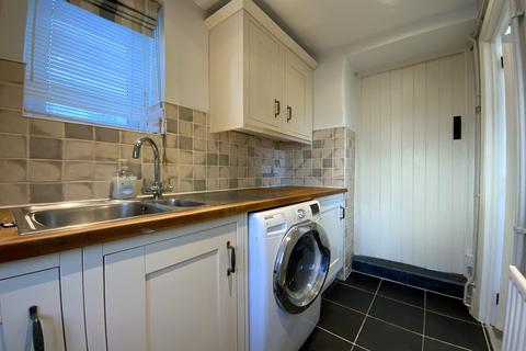 undefined, Tavistock PL19