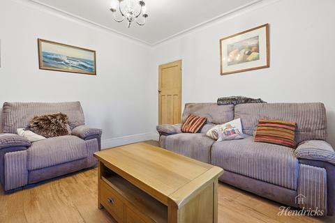 undefined, Walker Drive, Leigh-on-sea, SS9 3