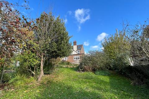 undefined, Netherfield Hill, Battle, TN33