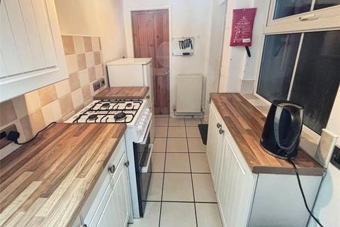 2 bedroom end of terrace house to rent, Cropston Road, Leicester LE7