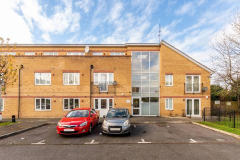 undefined, St. Giles Close, Heston, Hounslow, TW5