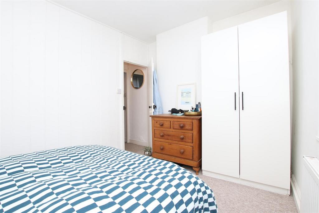 Main bedroom.JPG