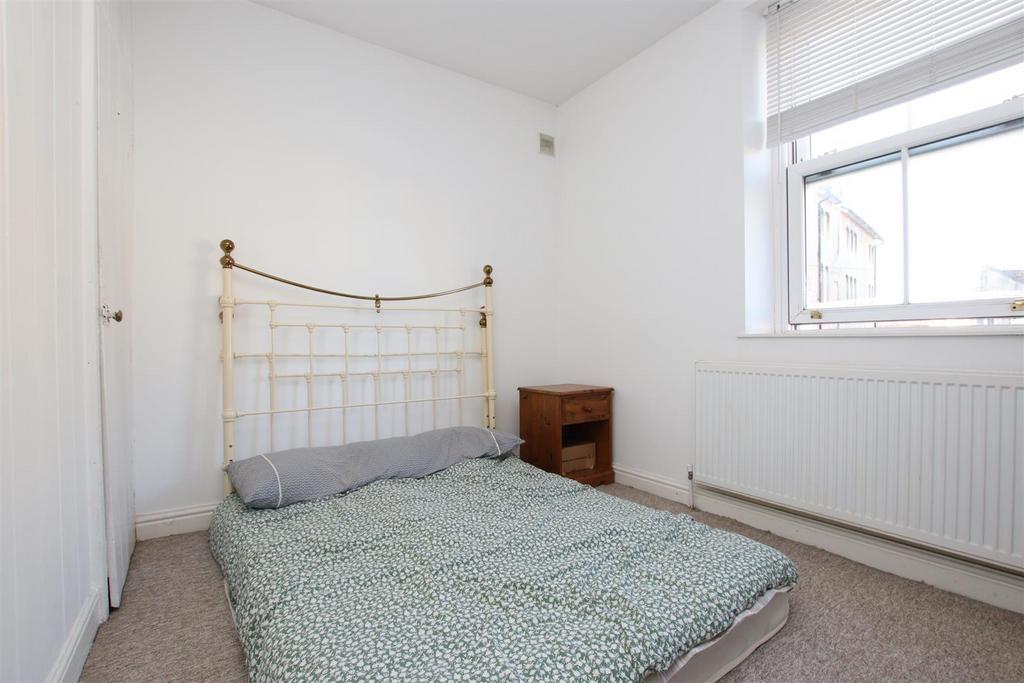 Bedroom2.JPG