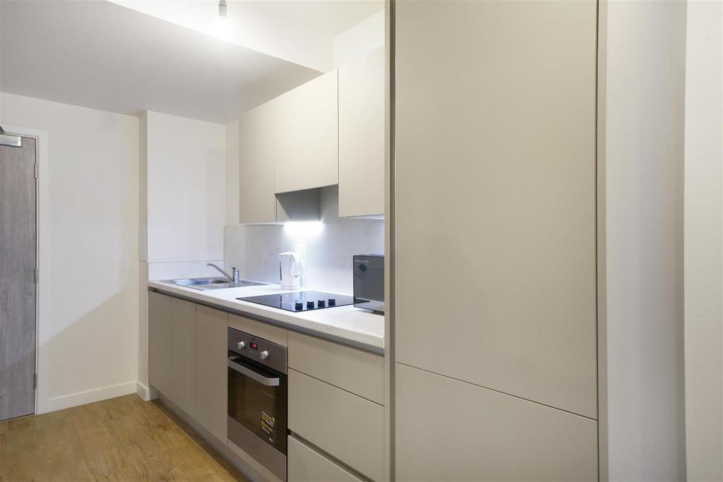 Flat 123, 581 North End Road - Wr Wexe6 Xyme Rf Geo Yu U