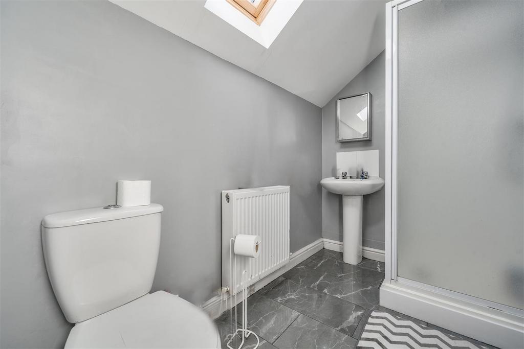 En suite shower room
