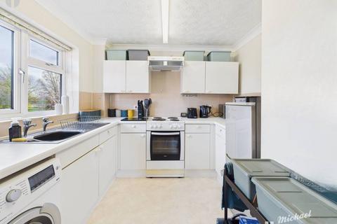 undefined, Parslow Court, Aylesbury, Buckinghamshire