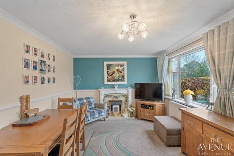 3 bedroom link detached house for sale, Launceston Close, Winsford, Cheshire, CW7 1LY