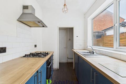 2 bedroom terraced house for sale, Melbourne Road, Earlsdon, Coventry, CV5