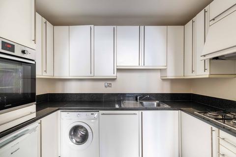 2 bedroom flat to rent, Clanricarde Gardens, Notting Hill, London, W2