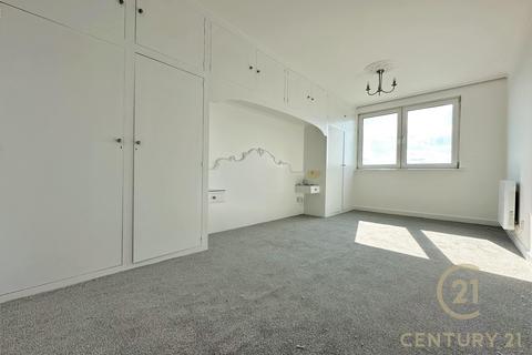 undefined, Eaton Drive, KINGSTON UPON THAMES KT2