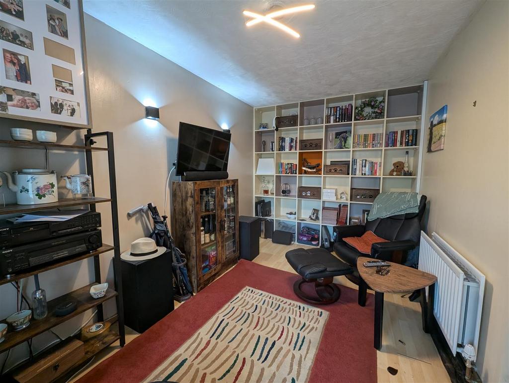 Sitting Room/Study