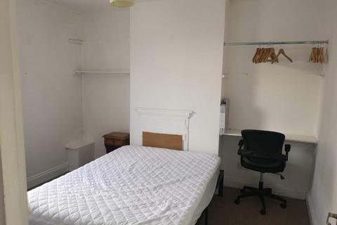 5 bedroom end of terrace house to rent, Brighton BN1