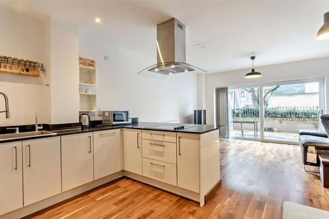 2 bedroom duplex to rent, Flamsteed Close, Cambridge, Cambridgeshire, CB1