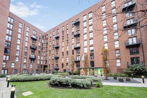 3 bedroom apartment for sale, Sillavan Way, Salford, Greater Manchester