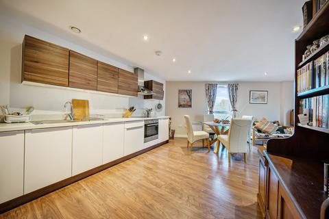 3 bedroom apartment for sale, Sillavan Way, Salford, Greater Manchester