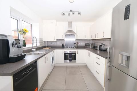 3 bedroom detached house for sale, Alder Way, Sudbury CO10
