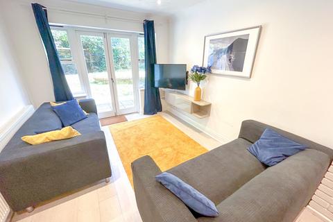 6 bedroom detached house to rent, Cranford Way, Southampton, SO17 1RN