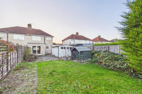 2 bedroom semi-detached house for sale, Parkway, New Addington