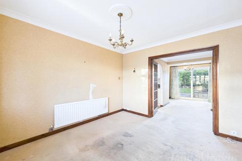 2 bedroom semi-detached house for sale, Parkway, New Addington