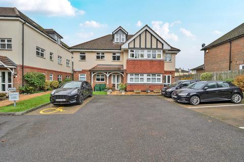 1 bedroom retirement property for sale, Limpsfield Road, Warlingham CR6