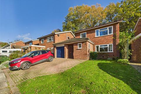 4 bedroom detached house for sale, Cedar Close, Brantham, Manningtree, Suffolk, CO11