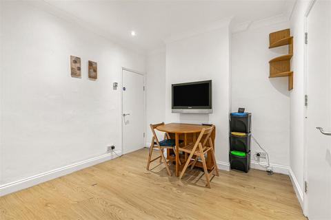3 bedroom semi-detached house for sale, Portman Road, Kingston Upon Thames KT1