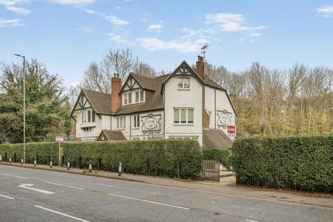 undefined, London Road North, Redhill RH1