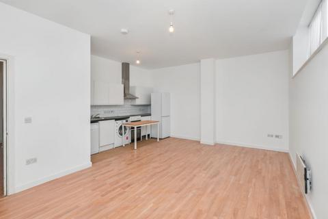 2 bedroom flat for sale, Flat 1 Culpit House, 74-78 Town Centre, Hatfield, Hertfordshire, AL10 0JW