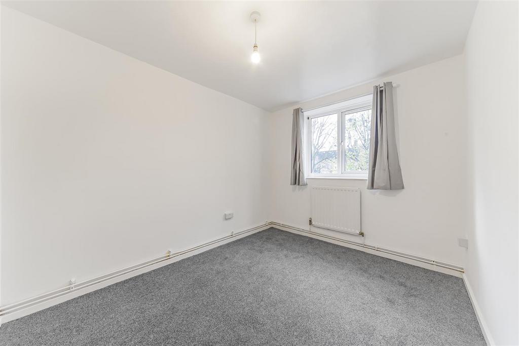 James Anderson Lettings 49 Carslake Rd SW15 4.JPG
