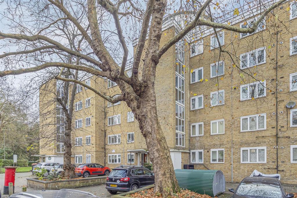 James Anderson Lettings 49 Carslake Rd SW15 9.JPG