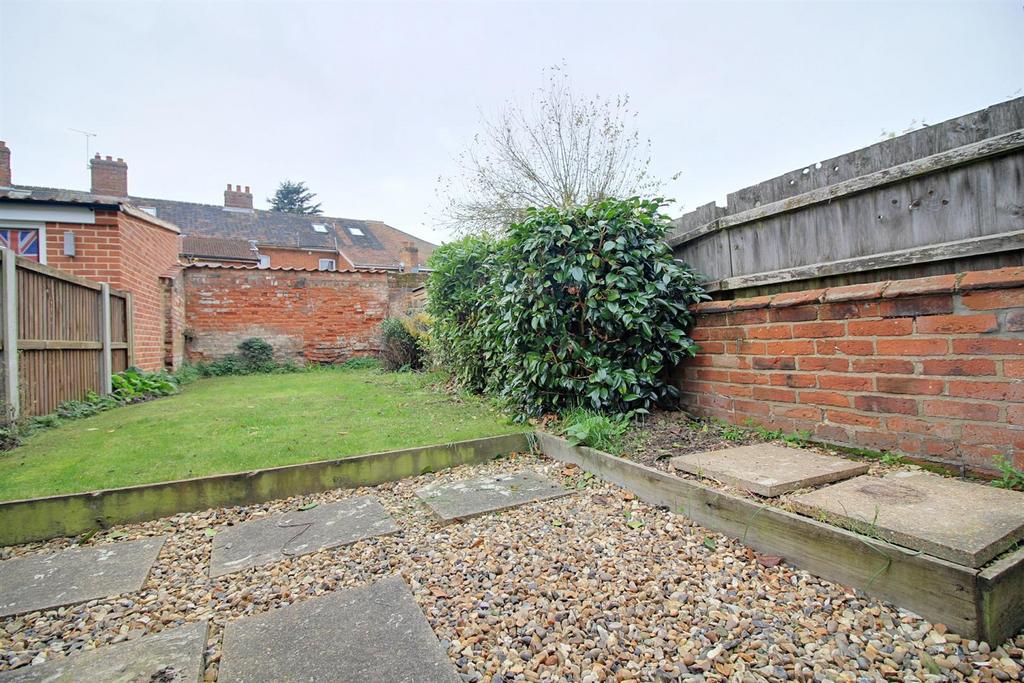Garden 2.jpg