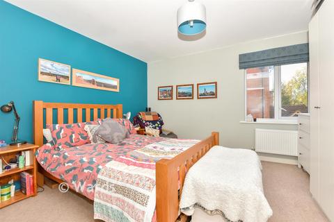 2 bedroom apartment for sale, 24 Tonbridge Road, Maidstone ME16