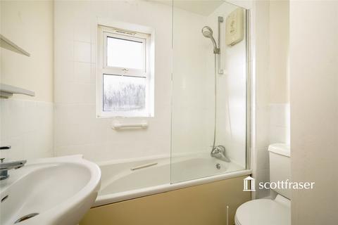 2 bedroom terraced house to rent, Columbine Gardens, OX4