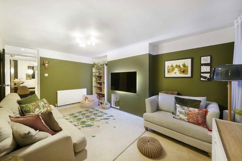 undefined, Brick Farm Close, Richmond TW9