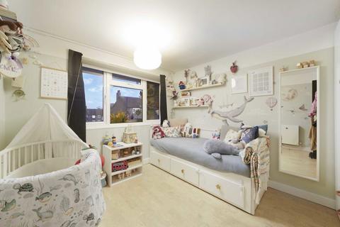 undefined, Brick Farm Close, Richmond TW9