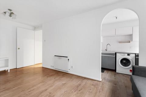 undefined, Riverside Close, London, E5