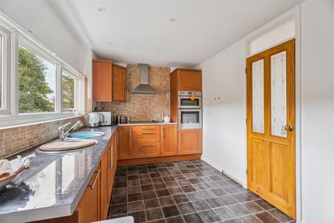4 bedroom townhouse for sale, Bideford Green, Linslade, Leighton Buzzard