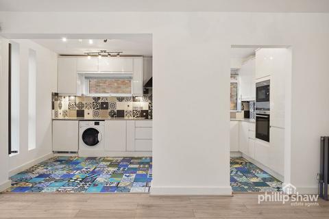 undefined, London Road, Stanmore, HA7