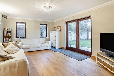 undefined, Regent Gardens, Cardiff, CF14